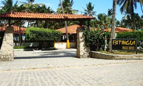 Bitingui Praia Hotel em Japaratinga, Alagoas - entrada