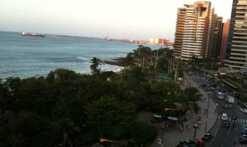 Hotel Beira Mar, na praia do Meireles - Fortaleza vista do hotel 02